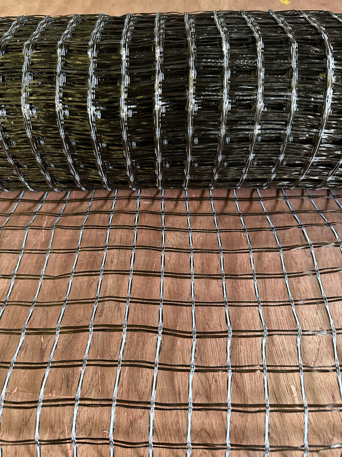 Griglia in fibra di basalto 30/30 kN/m, rivestimento polimerico, 25×25 mm, 1x50 m, 50 m²