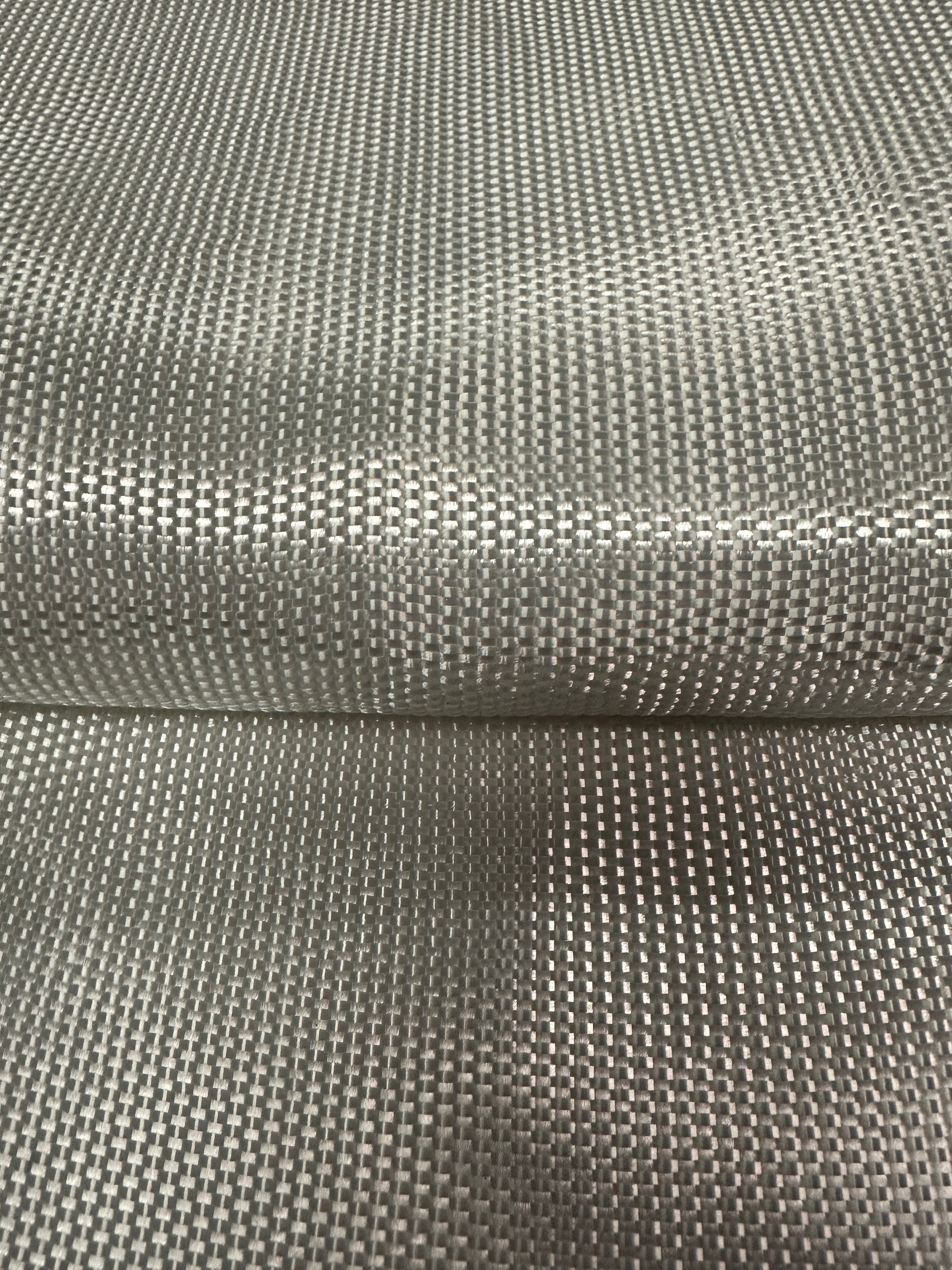 Geotessile in poliestere tessuto 120/120 kN/m, rotolo 3x45,5 m (136,5 m²)