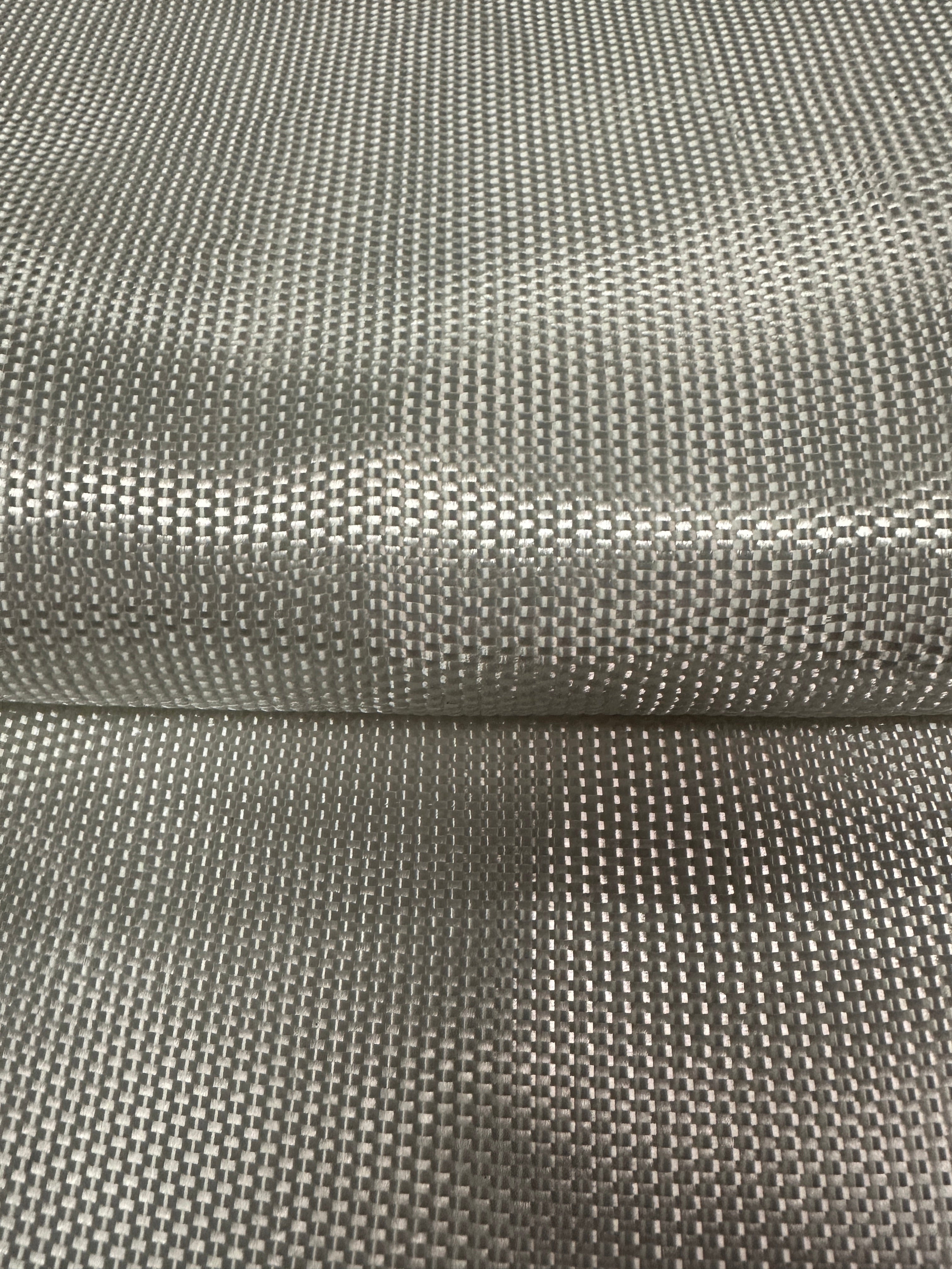 Geotessile in poliestere tessuto 120/120 kN/m, rotolo 3x45,5 m (136,5 m²)
